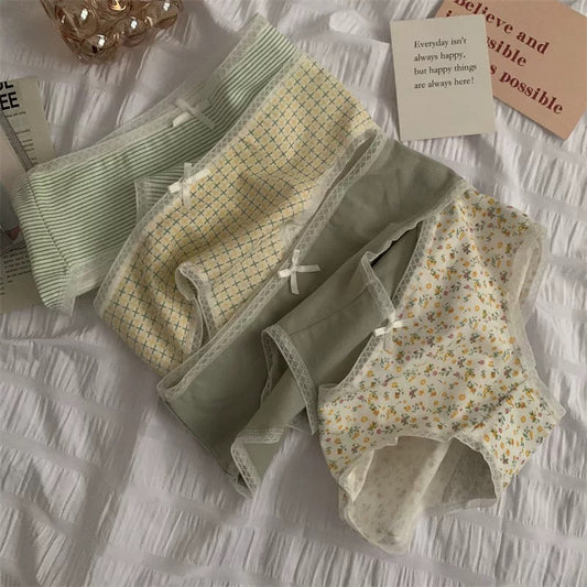 Underwear - Green Lace (4 Pairs)
