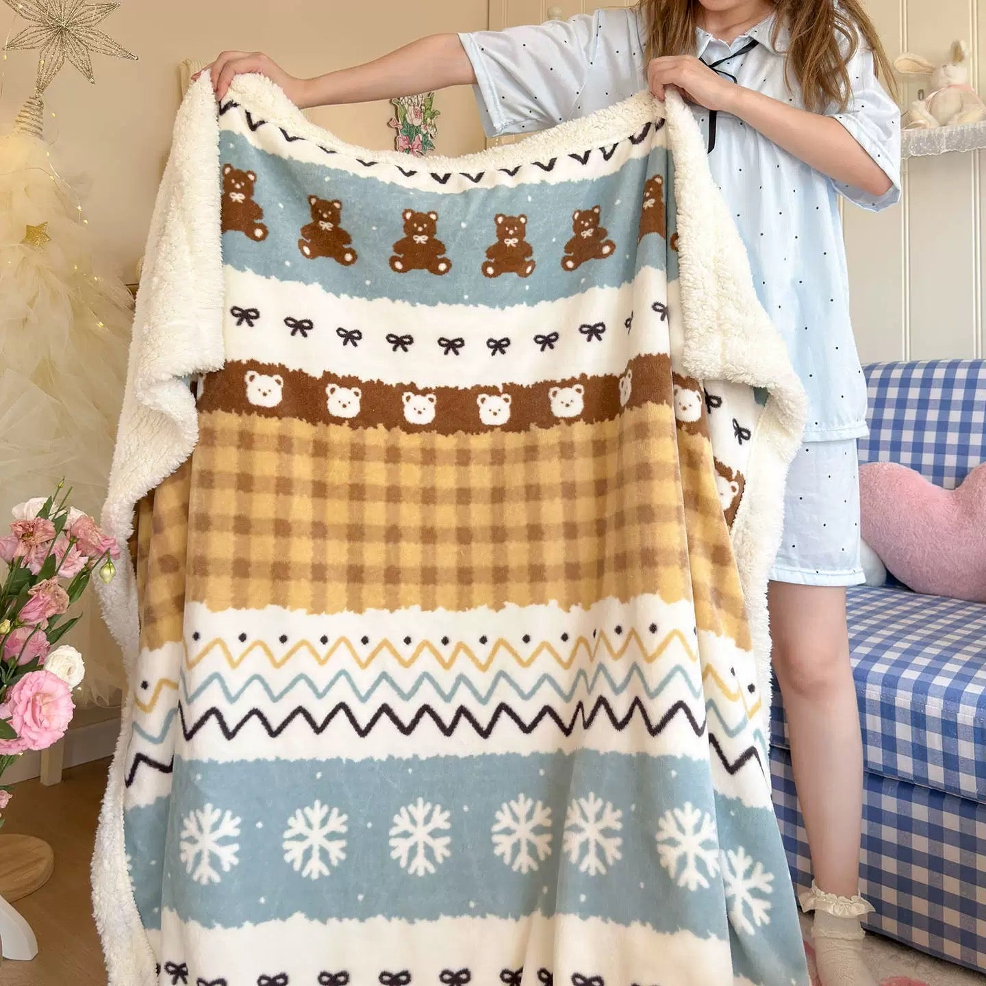 Coral Velvet Blanket - Snow Bear