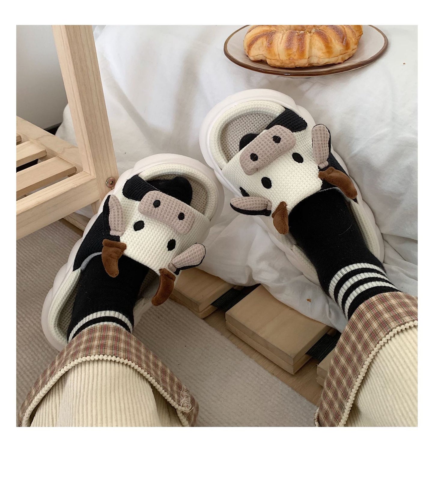 Linen Slippers - Moo Cow