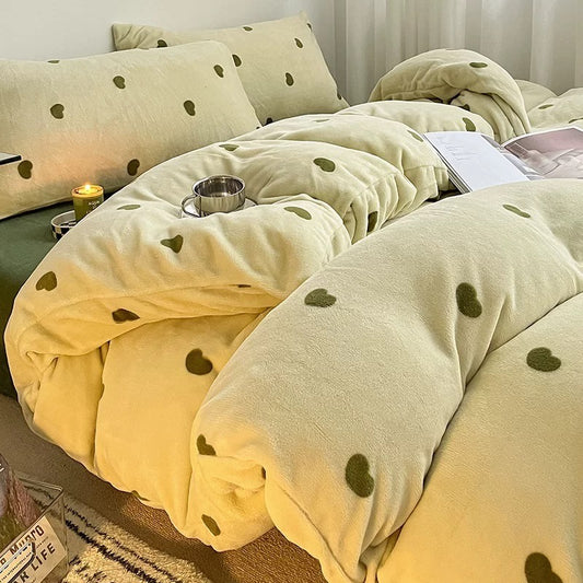 Milk Velvet 4-piece Set - Green Heart