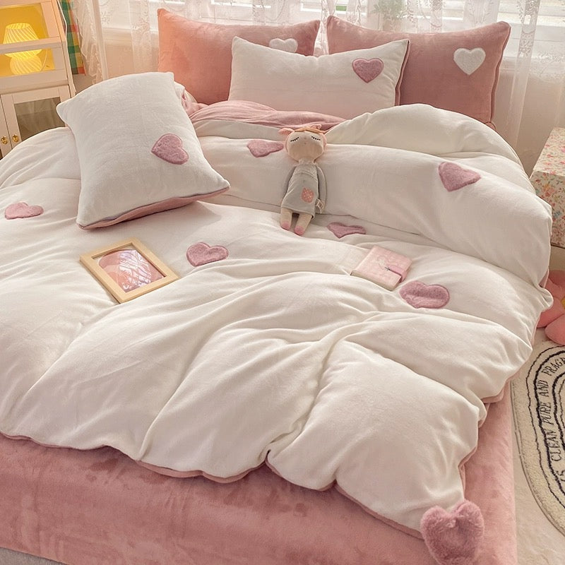 Milk Velvet 4-piece Set - Pink Heart