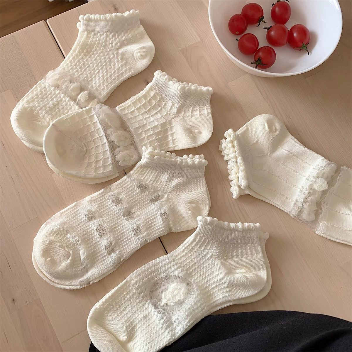 Socks - White Cable Knit (5 Pairs)