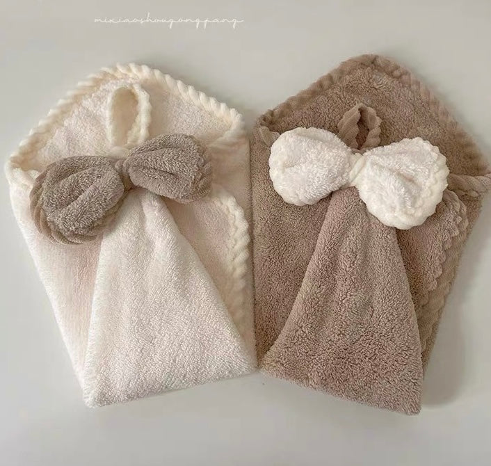 Coral Velvet Hand Towel - White/Brown